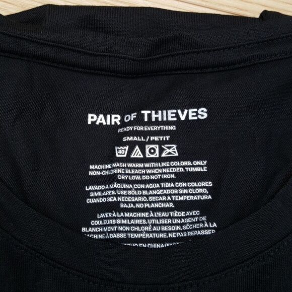 PAIR OF THIEVES Shirt Mens Small Black Pullover Crew Super Soft Logo Tee - Picture 2 of 7